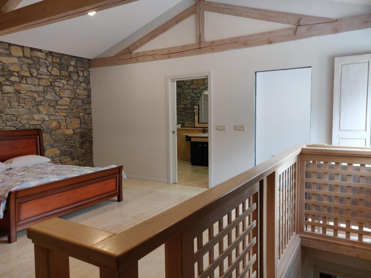 Small House In Vipava Valley Bagian luar foto